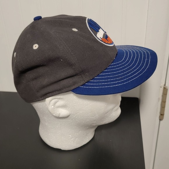 New Era Mens Gray Blue New York Islanders Lightweight NHL Baseball Cap Sz 6 7/8 - Picture 7 of 9